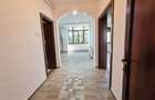 Apartament cu GARAJ propriu si ACOPERIS NOU.