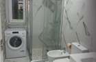 Inchiriez apartament 2 camere la casa , parcare privata interiorul curtii - 3