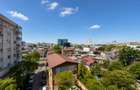 3 Camere | Piata Chirigiu |  | Bloc 1990 | Hol H