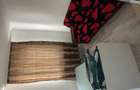 Apartament decomandat la parter cu trei camere. - 2