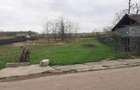 VAND teren 1620MP, in com.Bradu, parcelat in 2 parcele . .