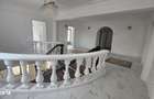 Vila spatioasa de vanzare D+P+2E Sararie - 9