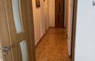 Vand apartament cu doua camere, decomandat - 2