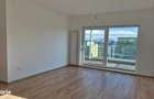 Apartament penthouse in Tractorul