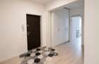 Apartament cu 3 camere decomandat în Exterior Vest - 2