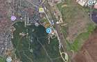 Teren 26.000mp la iesire spre Ploiesti zona Lukoil Pret: 25 mp neg. - 2