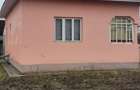 Vand casa locuibila cu 3 camere - 1