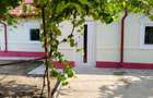 Casă cu 4 camere în Corbu - 2