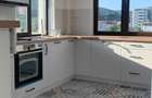 **Apartament cu 3 camere de inchiriat Floresti, zona Vivo** - 2