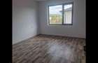 Casa noua cu 4 camere in suburbie, 500 mp