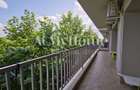 Superb Apartament cu 3 camere, piscina, 2 garaje, complet mobilat si utilat
