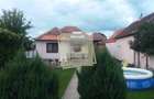 Casa individuala cu 3 camere 2 bai si 554 mp teren in Selimbar