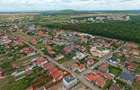 Casă / Vilă cu 5 camere de vânzare, în Sânmartin