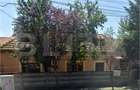 Casa individuala de vanzare, zona Mahala artera principala - 3