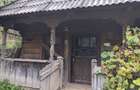 Casa traditionala din STEJAR pentru relocare - 9-10 m, Maramures - 1