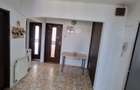 Apartament 3 camere spatioase, bucatarie mare si zona de dinning/living open space - 4
