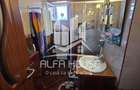 Vand Ap.3 camere Decomandat Zona Comisariat!