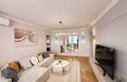 Ap. 3 camere , renovat , garaj - Ultracentral