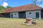 Casa 3 camere, hol camara ?i beci - 1