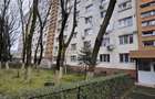 Apartament 2 camere decomandat sector 4 - 1