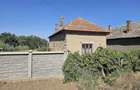 Casa de vanzare +Pamanturi - 5