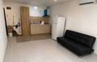 Ap 2 camere la MANSARDA . ACCEPT schimb