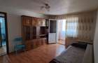 Inchiriez apartament 2 / 3 camere - 8