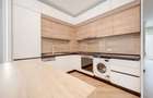 Apartament 3 camere, etaj 3, vedere curte inerioara - parc, 4 City North, proprietar - 2