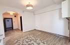 Apartament cu GARAJ propriu si ACOPERIS NOU.