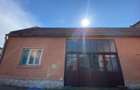 De vanzare Casa veche cu gradina mare,ideala pentru investitii moderne - 5