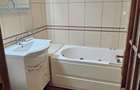 De vanzare apartament cu 3 camere in Onesti