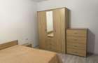 De inchiriat apartament 3 camere