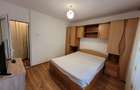 Navodari - str. Randunelelor - 2 camere decomandate -parcare privata  -420 E neg - 6