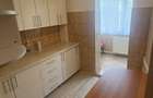 Inchiriez apartament 3 camere - 6