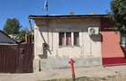 Vand casa cu gradina, Strada Mierlei 19