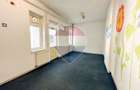Spatiu comercial | doua cladiri, curte proprie | 300 mp | - 6