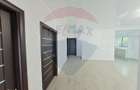 Casa / Vila cu 4 camere
