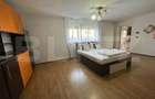 Apartament 3 camere, 100 mp, ideal familie/muncitori – zona 22 Decembrie - 2