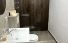 Inchiriez apartament 3 camere - 1