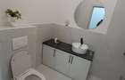 Vand apartament cu 2 camere la parter - 1