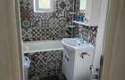 Inchiriez apart 2 camere , centrala proprie ,AC ,Ploiesti, strada Cameliei et 3/4 - 7