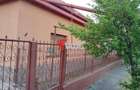 Casă cu 3 camere cu Teren 910 Mp în Dumbrăvița - 1