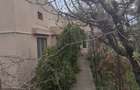 Vand casa batraneasca + teren 1400 m2 in Tecuci, Satu Nou, Str. 9 Mai. - 1