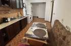 Inchiriez apartament cu 2 camere zona centrala (Finante )etaj 1