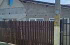 Casa cu 3 camere, teren 250 mp - 4