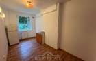 Apartament 2 camere Zona Democratiei - 1