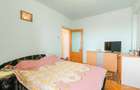 Apartament cu 3 camere decomandate, confort sporit, 81mp, etaj intermediar, cu 2 bai cu geam si 2 ba