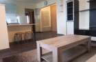 Vanzare apartament nufarul trei camere! Decomandat aredoua dormitoare si un living spatios! O panorama deosebita fiind la etajul 8, Doua balcoane - 4