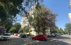 vanzare apartament 4 camere Piata Delfinului