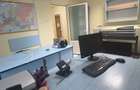 Oferim apartament 3 camere zona Abator, 375 euro - 2
